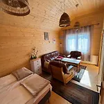 Siedlisko Julitkowo Camping *